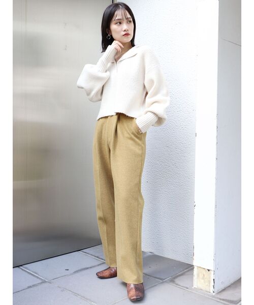 MURUA（ムルーア）の「フロントタックウールライクパンツ（その他パンツ・レディース・アイボリー/グレー/マスタード・1/2）」の5枚目の写真