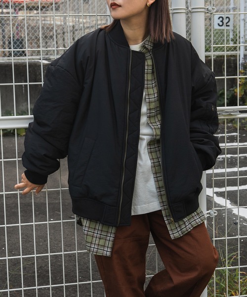 kutir(クティール)の「MA-1ブルゾン(MA-1・レディース・ブラック/カーキ/アイボリー・FREE)」の3枚目の写真