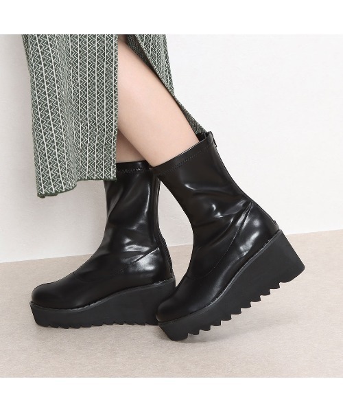 Elvis Luce(エルビスルーチェ)の「ElvisLuce(エルビスルーチェ) シャークソール厚底ストレッチミドル ブーツ(ブーツ・レディース・ブラック/グレー・LL/M/S/L)」の1枚目の写真