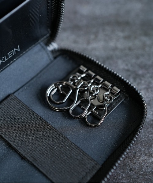 Calvin Klein（カルバン・クライン）の「【Calvin Klein / カルバンクライン】テネシーII キーケース（キーケース/キーアクセサリー・メンズ・ホワイト/ブラック/グリーン・FREE）」の8枚目の写真