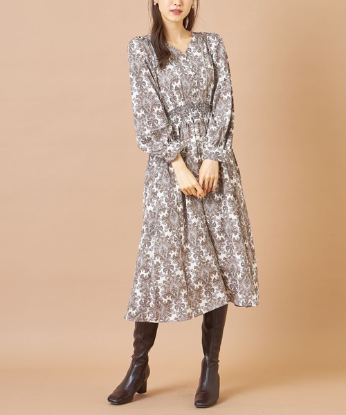 tocco closet（トッコ　クローゼット）の「ダマスクプリントウエストシャーリングワンピース（ワンピース・レディース・ブラック/アイボリー・M）」の4枚目の写真