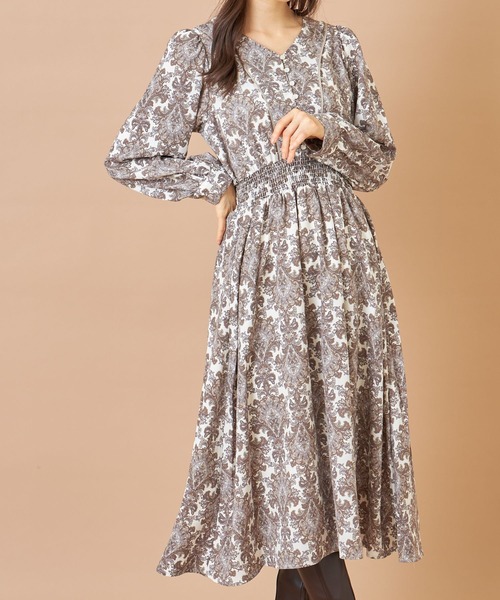 tocco closet（トッコ　クローゼット）の「ダマスクプリントウエストシャーリングワンピース（ワンピース・レディース・ブラック/アイボリー・M）」の5枚目の写真