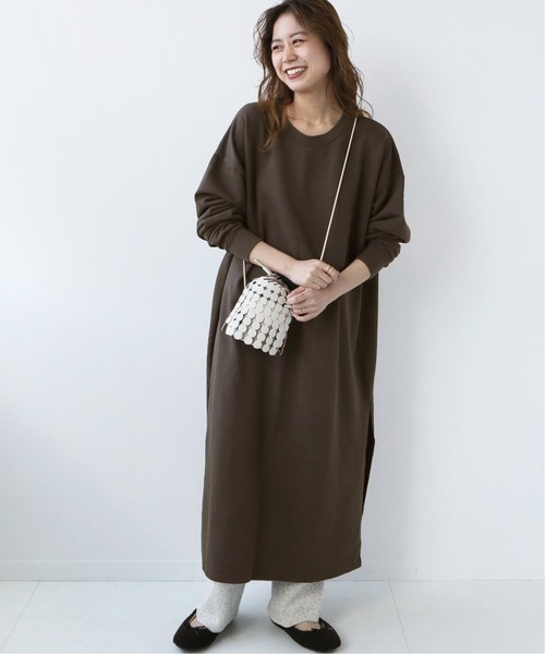 JOURNAL STANDARD relume（ジャーナルスタンダード　レリューム）の「【STAR＆STRIPE】CREW LONG SLIT：カットソーワンピース◆（ワンピース・レディース・ブラウン/ブラック・MEDIUM）」の9枚目の写真