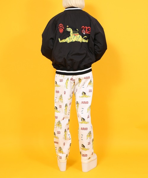 PUNYUS（プニュズ）の「寅刺繍ブルゾン（ブルゾン・レディース・ブラック・4/3）」の10枚目の写真