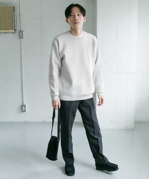 URBAN RESEARCH DOORS(アーバンリサーチドアーズ)の「ミラノリブクルーネックニット(ニット/セーター・メンズ・ロイヤルブルー/ホワイト系その他/ベージュ系その他・40/38)」の15枚目の写真