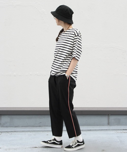 ORCIVAL（オーシバル）の「ORCIVAL/オーシバル　18SUVIN JERSEY ボートネックショートスリーブ　ボーダー　BOAT NECK SHORT SLEEVE BORDER OR-C0084 SOE（Tシャツ/カットソー・メンズ・ネイビー/レッド/ブルー/ブルー系その他/ライトベージュ・4/3/5）」の14枚目の写真