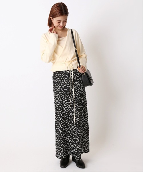 U by SPICK&SPAN(ユーバイスピックアンドスパン)の「≪追加≫ソフトフレアフラワースカート4◆(スカート・レディース・ブラック・34/36/38)」の9枚目の写真
