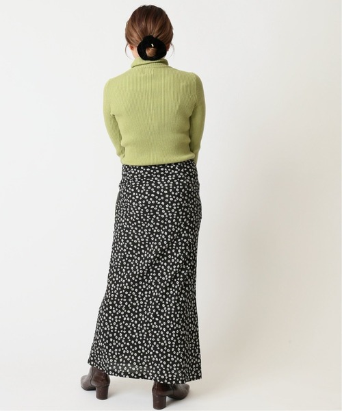 U by SPICK&SPAN(ユーバイスピックアンドスパン)の「≪追加≫ソフトフレアフラワースカート4◆(スカート・レディース・ブラック・34/36/38)」の10枚目の写真