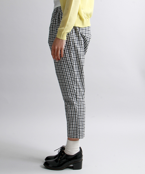 WEGO（ウィゴー）の「WEGO/変形テーパードパンツ（その他パンツ・レディース・ホワイト系その他/ブラック/ライトグレー/ブルー系その他・FREE）」の5枚目の写真