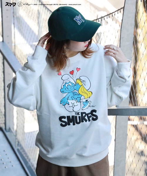 Right-on（ライトオン）の「「ＴＨＥＳＭＵＲＦＳ」スウェット（スウェット・レディース・ブラック/オフホワイト/イエロー・L/M）」の2枚目の写真