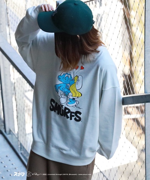 Right-on（ライトオン）の「「ＴＨＥＳＭＵＲＦＳ」スウェット（スウェット・レディース・ブラック/オフホワイト/イエロー・L/M）」の17枚目の写真
