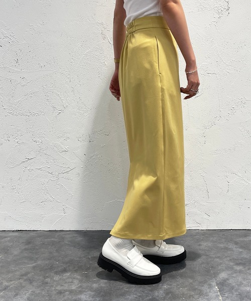 apres jour mignon（アプレジュールミニョン）の「ナロースカート【ZOZOTOWN限定アイテム】（スカート・レディース・ダークブラウン/ブラック/マスタード/イエロー/オレンジ/アイボリー・X-LARGE/SMALL/MEDIUM）」の12枚目の写真