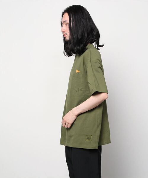 Subciety（サブサエティ）の「FLAG POCKET TEE（Tシャツ/カットソー・メンズ・ブラック/ホワイト/オリーブ・MEDIUM/SMALL/LARGE/X-LARGE）」の9枚目の写真