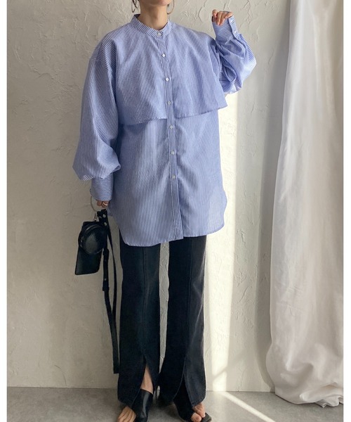 She's Closet(シーズクローゼット)の「バンドカラーボリュームスリーブ長袖ストライプ柄ケープシャツ(シャツ/ブラウス・レディース・ベージュ/ブラック/ブルー/グリーン・FREE)」の15枚目の写真