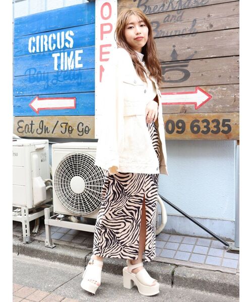 MURUA（ムルーア）の「ストラップウェッジサンダル（サンダル・レディース・ブラック/アイボリー・35/36/37）」の5枚目の写真