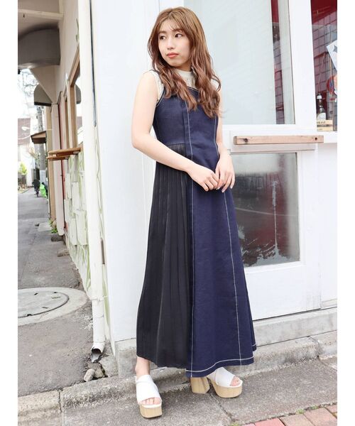 MURUA（ムルーア）の「ストラップウェッジサンダル（サンダル・レディース・ブラック/アイボリー・35/36/37）」の15枚目の写真