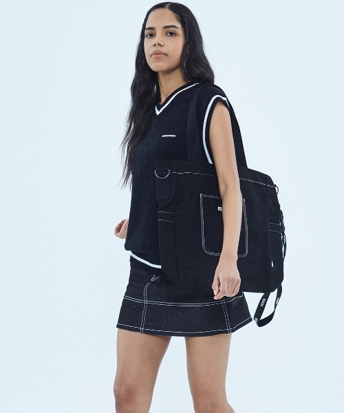 FCMM(エフシーエムエム)の「OVERSIZED CABLE KINT VEST/オーバーサイズケーブルニットベスト(ベスト・メンズ・ブラック/ミント・MEDIUM/LARGE)」の14枚目の写真
