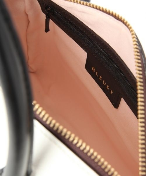 BLEUET(ブルエ)の「【BLEUET】ミニボストンバッグ(ショルダーバッグ・レディース・ホワイト×ブラック/ピンク・FREE)」の6枚目の写真