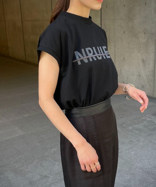 &g'aime(アンジェム)の「【&g’aime】ロゴプリントフレンチTシャツ(Tシャツ/カットソー・レディース・ホワイト/ブラック/グレイッシュベージュ・FREE)」の21枚目の写真