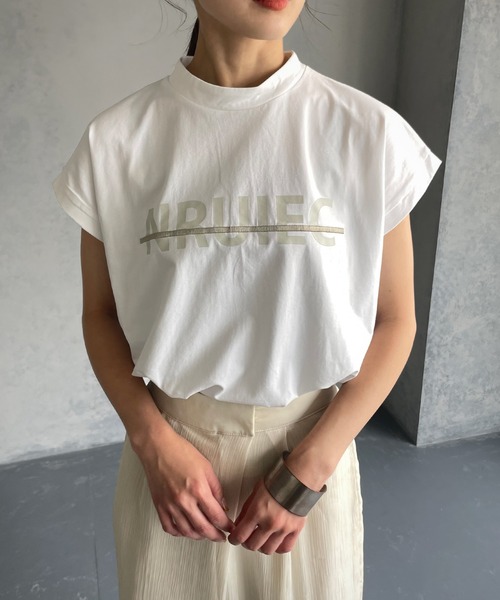 &g'aime(アンジェム)の「【&g’aime】ロゴプリントフレンチTシャツ(Tシャツ/カットソー・レディース・ホワイト/ブラック/グレイッシュベージュ・FREE)」の5枚目の写真