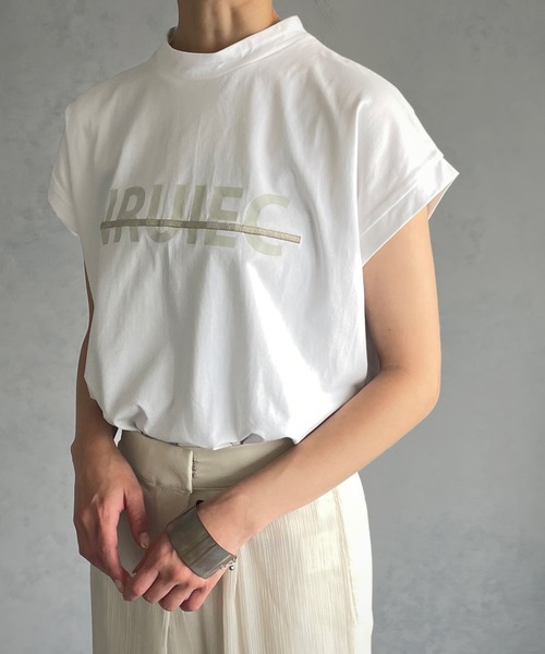 &g'aime(アンジェム)の「【&g’aime】ロゴプリントフレンチTシャツ(Tシャツ/カットソー・レディース・ホワイト/ブラック/グレイッシュベージュ・FREE)」の9枚目の写真