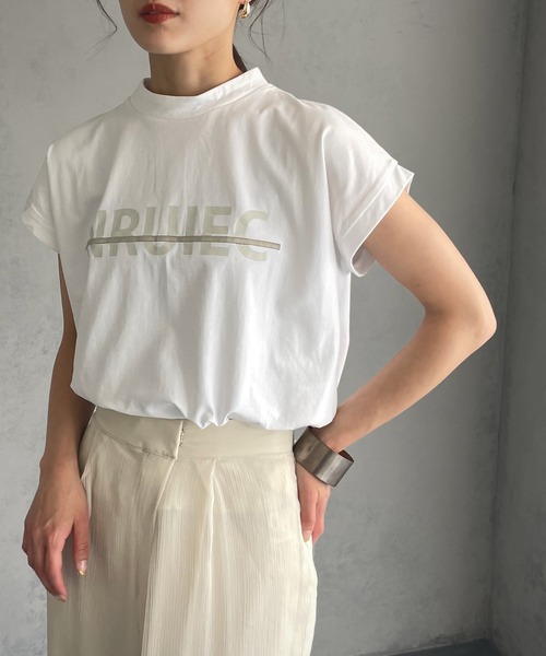 &g'aime(アンジェム)の「【&g’aime】ロゴプリントフレンチTシャツ(Tシャツ/カットソー・レディース・ホワイト/ブラック/グレイッシュベージュ・FREE)」の8枚目の写真