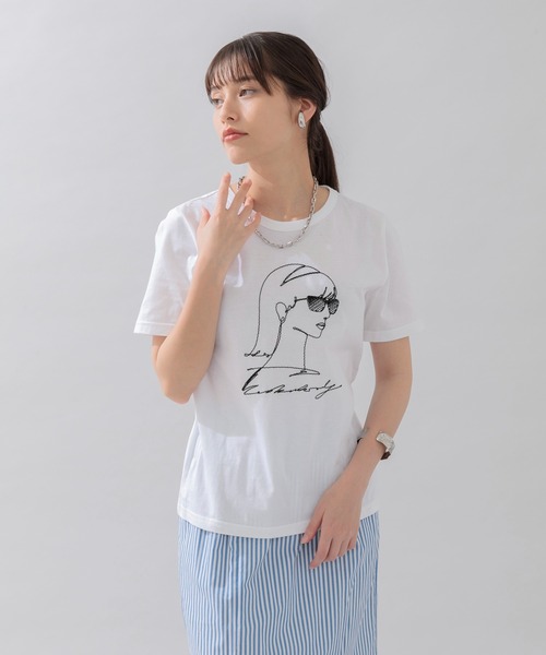 ROSIEE（ロージー）の「ROSIEE 刺繍女の子T（Tシャツ/カットソー・レディース・ホワイト/ブラック・FREE）」の2枚目の写真