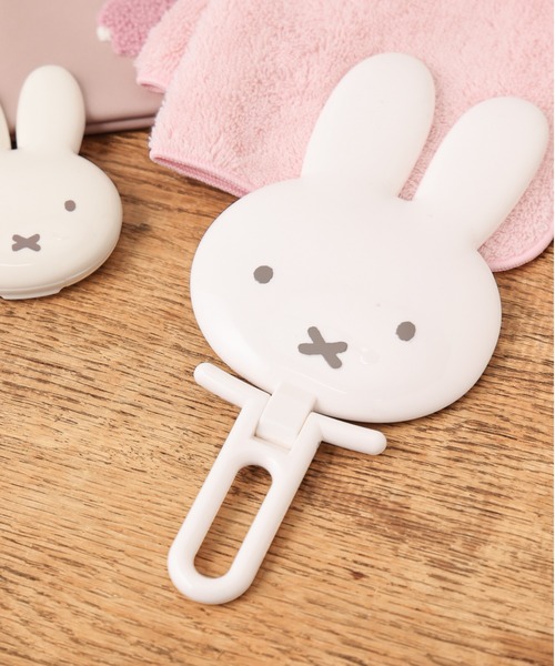 BIRTHDAY BAR(バースデイバー)の「miffy ハンド&スタンドミラー(手鏡/メイクミラー・レディース・ホワイト/ブラウン・フリー)」の2枚目の写真