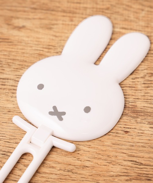 BIRTHDAY BAR(バースデイバー)の「miffy ハンド&スタンドミラー(手鏡/メイクミラー・レディース・ホワイト/ブラウン・フリー)」の14枚目の写真