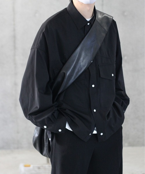 y/m by れぽすけ（イムバイレポスケ）の「ビックショルダーBAG（ショルダーバッグ・メンズ・ブラック・FREE）」の10枚目の写真