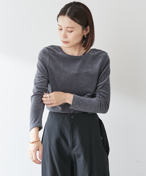 Omekashi（オメカシ）の「【earthy_】オーガニックコットンバックシャンベロアロンT（Tシャツ/カットソー・レディース・チャコールグレー/ベージュ/ブラック・FREE）」の3枚目の写真