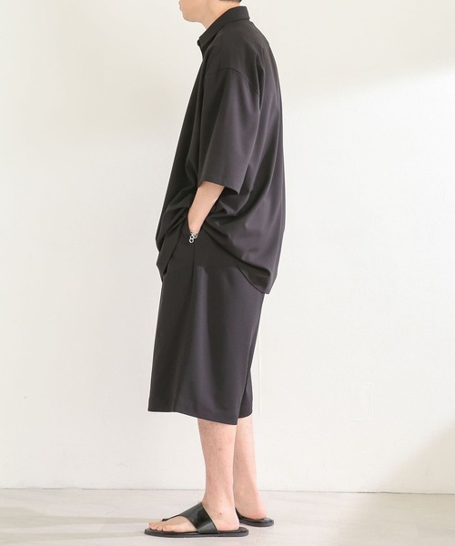 SENSE OF PLACE by URBAN RESEARCH(センスオブプレイスバイアーバンリサーチ)の「『セットアップ対応』 エクストラルーズショートパンツ(その他パンツ・メンズ・ブラック/ライトベージュ・MEDIUM/LARGE)」の3枚目の写真