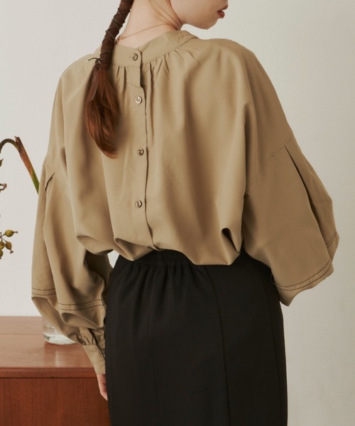 hinari（ヒナリ）の「ボリュームスリーブ2wayブラウス（シャツ