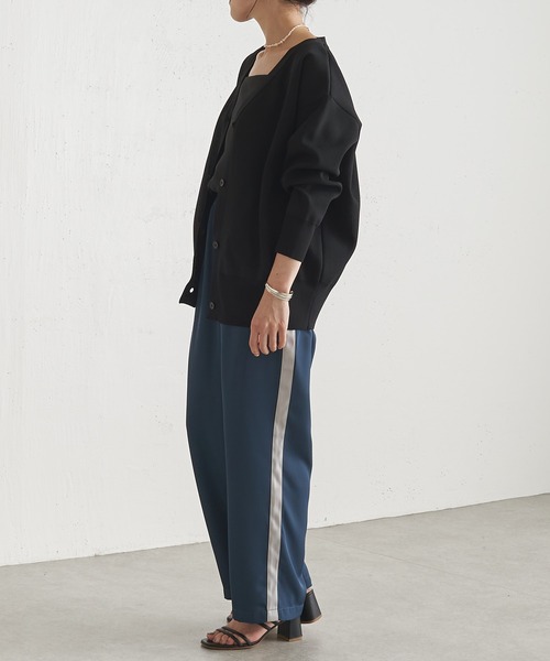 COLLAGE GALLARDAGALANTE（コラージュガリャルダガランテ）の「【OT】程よい抜け感を演出/夏服に羽織れる/Vネックカーディガン/手洗い可（カーディガン/ボレロ・レディース・ホワイト/ブラック/ピンク・FREE）」の11枚目の写真