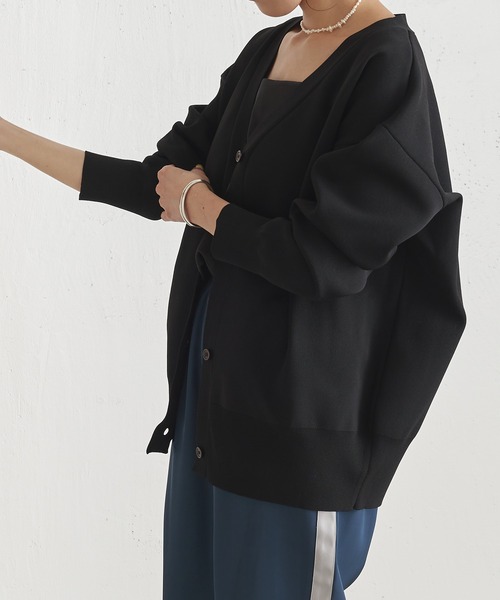 COLLAGE GALLARDAGALANTE（コラージュガリャルダガランテ）の「【OT】程よい抜け感を演出/夏服に羽織れる/Vネックカーディガン/手洗い可（カーディガン/ボレロ・レディース・ホワイト/ブラック/ピンク・FREE）」の17枚目の写真