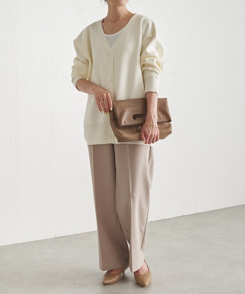 COLLAGE GALLARDAGALANTE（コラージュガリャルダガランテ）の「【OT】程よい抜け感を演出/夏服に羽織れる/Vネックカーディガン/手洗い可（カーディガン/ボレロ・レディース・ホワイト/ブラック/ピンク・FREE）」の19枚目の写真