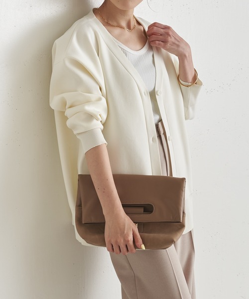 COLLAGE GALLARDAGALANTE（コラージュガリャルダガランテ）の「【OT】程よい抜け感を演出/夏服に羽織れる/Vネックカーディガン/手洗い可（カーディガン/ボレロ・レディース・ホワイト/ブラック/ピンク・FREE）」の8枚目の写真