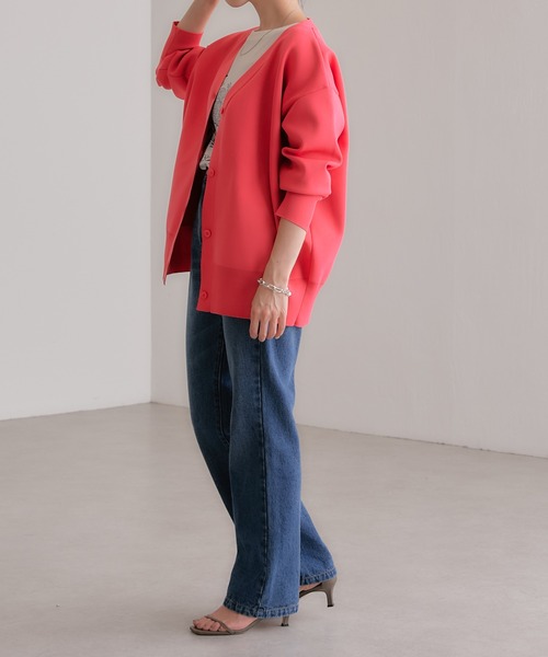 COLLAGE GALLARDAGALANTE（コラージュガリャルダガランテ）の「【OT】程よい抜け感を演出/夏服に羽織れる/Vネックカーディガン/手洗い可（カーディガン/ボレロ・レディース・ホワイト/ブラック/ピンク・FREE）」の21枚目の写真