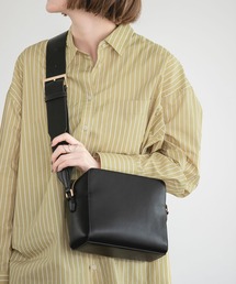 A part by | ベルトマルチバッグ　147211(ショルダーバッグ)