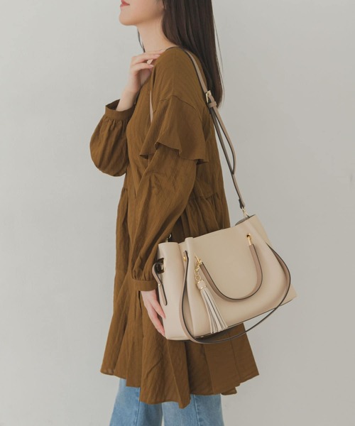 RODE SKO（ロデスコ）の「ワイド4WAYトートバッグ（トートバッグ・レディース・ベージュ/ブラック/ホワイト系その他・ONE）」の5枚目の写真