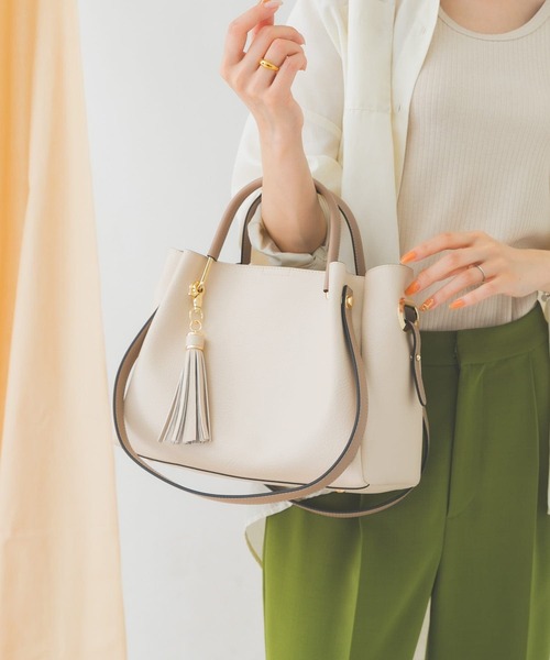 RODE SKO（ロデスコ）の「ワイド4WAYトートバッグ（トートバッグ・レディース・ベージュ/ブラック/ホワイト系その他・ONE）」の15枚目の写真