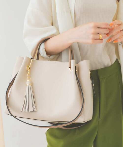 RODE SKO（ロデスコ）の「ワイド4WAYトートバッグ（トートバッグ・レディース・ベージュ/ブラック/ホワイト系その他・ONE）」の16枚目の写真