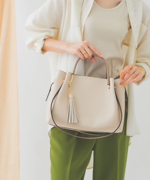 RODE SKO（ロデスコ）の「ワイド4WAYトートバッグ（トートバッグ・レディース・ベージュ/ブラック/ホワイト系その他・ONE）」の17枚目の写真