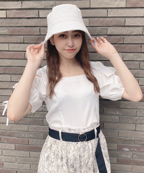 TORTE（トルテ）の「肩空きスクエアブラウス（シャツ/ブラウス・レディース・ホワイト系その他/グレー系その他/ブラック/ホワイト・FREE）」の19枚目の写真