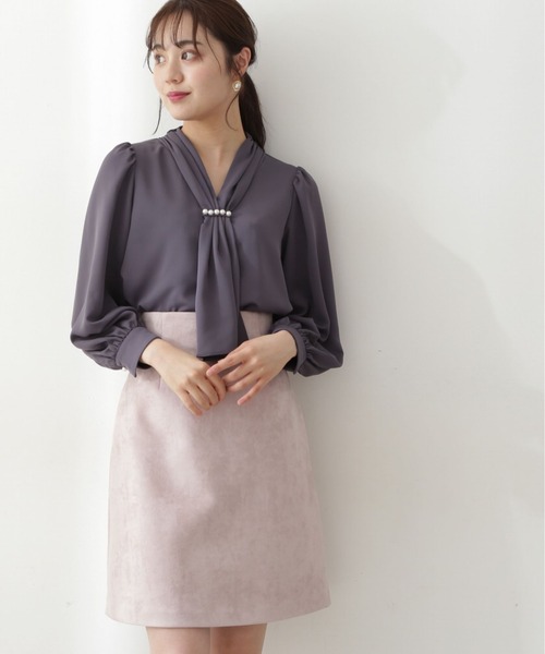 PROPORTION BODY DRESSING（プロポーションボディドレッシング）の「パールボウタイブラウス / 1212210904（シャツ/ブラウス・レディース・ダークグレー/ホワイト系その他/ベージュ・MEDIUM/SMALL）」の2枚目の写真