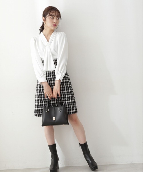 PROPORTION BODY DRESSING（プロポーションボディドレッシング）の「パールボウタイブラウス / 1212210904（シャツ/ブラウス・レディース・ダークグレー/ホワイト系その他/ベージュ・MEDIUM/SMALL）」の12枚目の写真