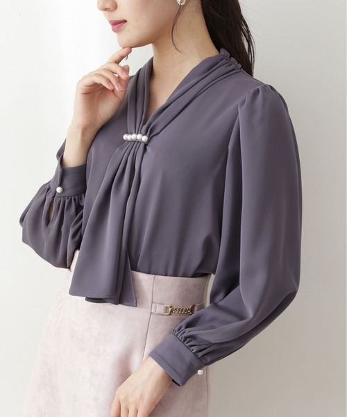 PROPORTION BODY DRESSING（プロポーションボディドレッシング）の「パールボウタイブラウス / 1212210904（シャツ/ブラウス・レディース・ダークグレー/ホワイト系その他/ベージュ・MEDIUM/SMALL）」の4枚目の写真