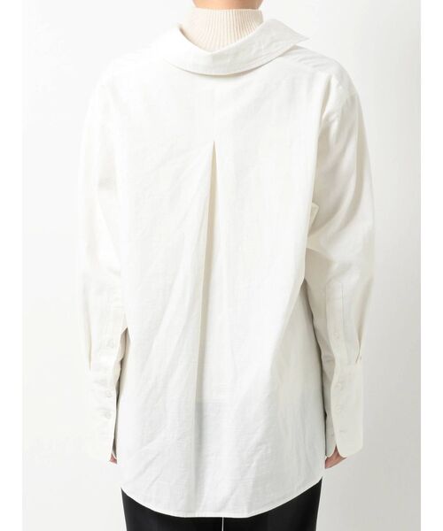 Ungrid（アングリッド）の「深Ｖネックデザインシャツ（シャツ/ブラウス・レディース・オフホワイト/イエロー・FREE）」の5枚目の写真