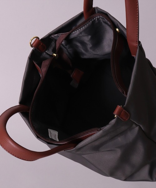 Legato Largo（レガートラルゴ）の「(LF)【Legato Largo】肩楽(かたらく) 2WAY ナイロン ショルダーバッグ（ショルダーバッグ・レディース・ライトブラウン/ブラック/ネイビー/グレー・ONE SIZE）」の7枚目の写真