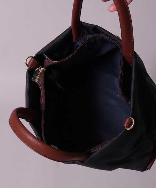 Legato Largo（レガートラルゴ）の「(LF)【Legato Largo】肩楽(かたらく) 2WAY ナイロン ショルダーバッグ（ショルダーバッグ・レディース・ライトブラウン/ブラック/ネイビー/グレー・ONE SIZE）」の5枚目の写真